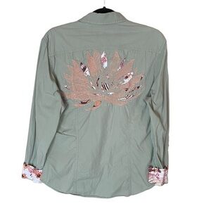 French Connection‎ 100% Cotton Sage Pink Embroidered Floral Cuff Size Medium